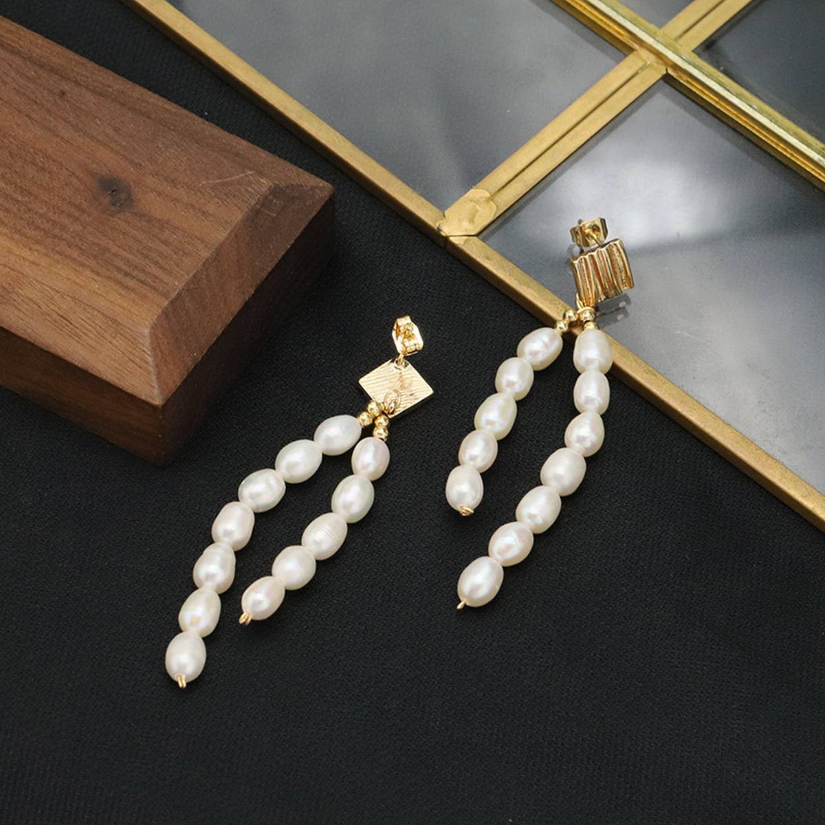LIGHT LUXURY NATURAL PEARL EARRINGS FOR WOMEN_CWAJE3819