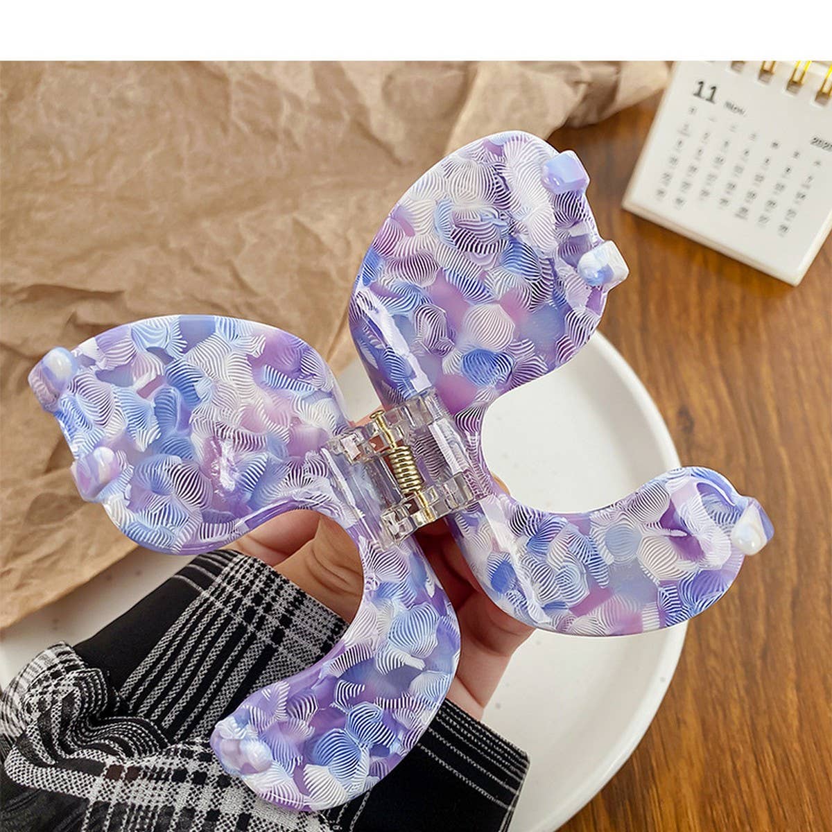 ELEGANT ACETATE HAIR CLAW BACK BUN SHARK CLIP_CWAHA1594