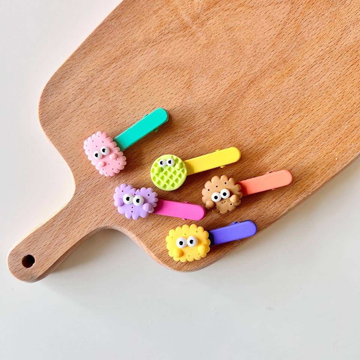 Childrens Colorful Biscuit Hairpin