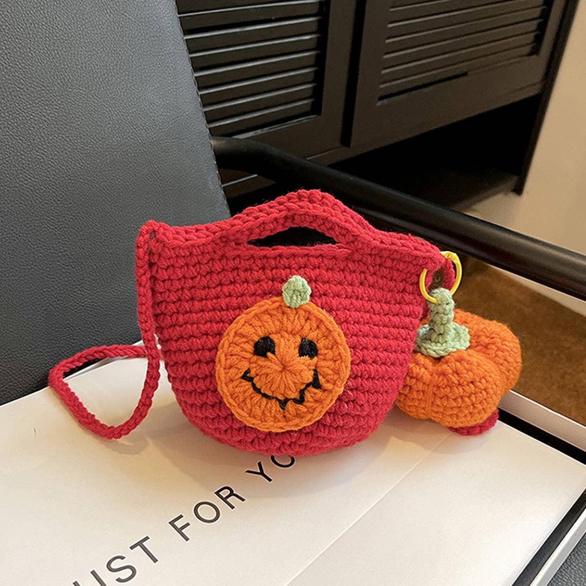 CROCHET CUTE MINI BUCKET BAG_CWAB2416