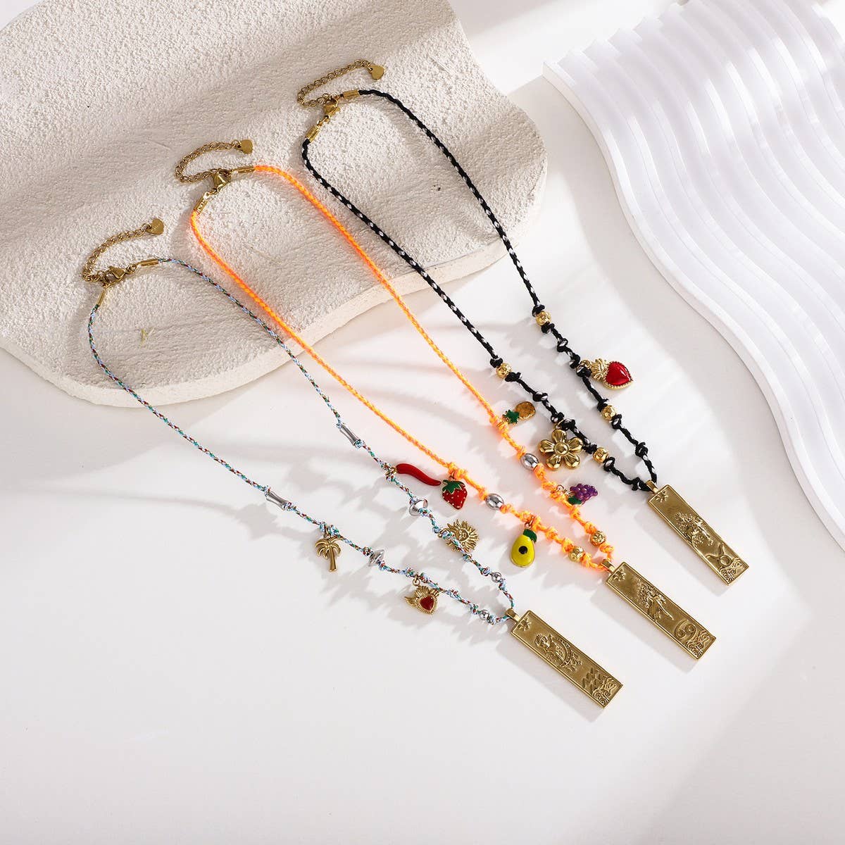 HANDMADE ZODIAC SQUARE STEEL COTTON NECKLACE_CWMM8867