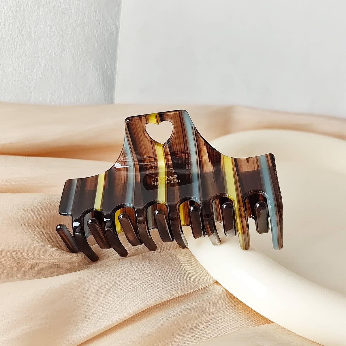Striped Heart Acetate Claw Clip ? Summer_Cwaha07222