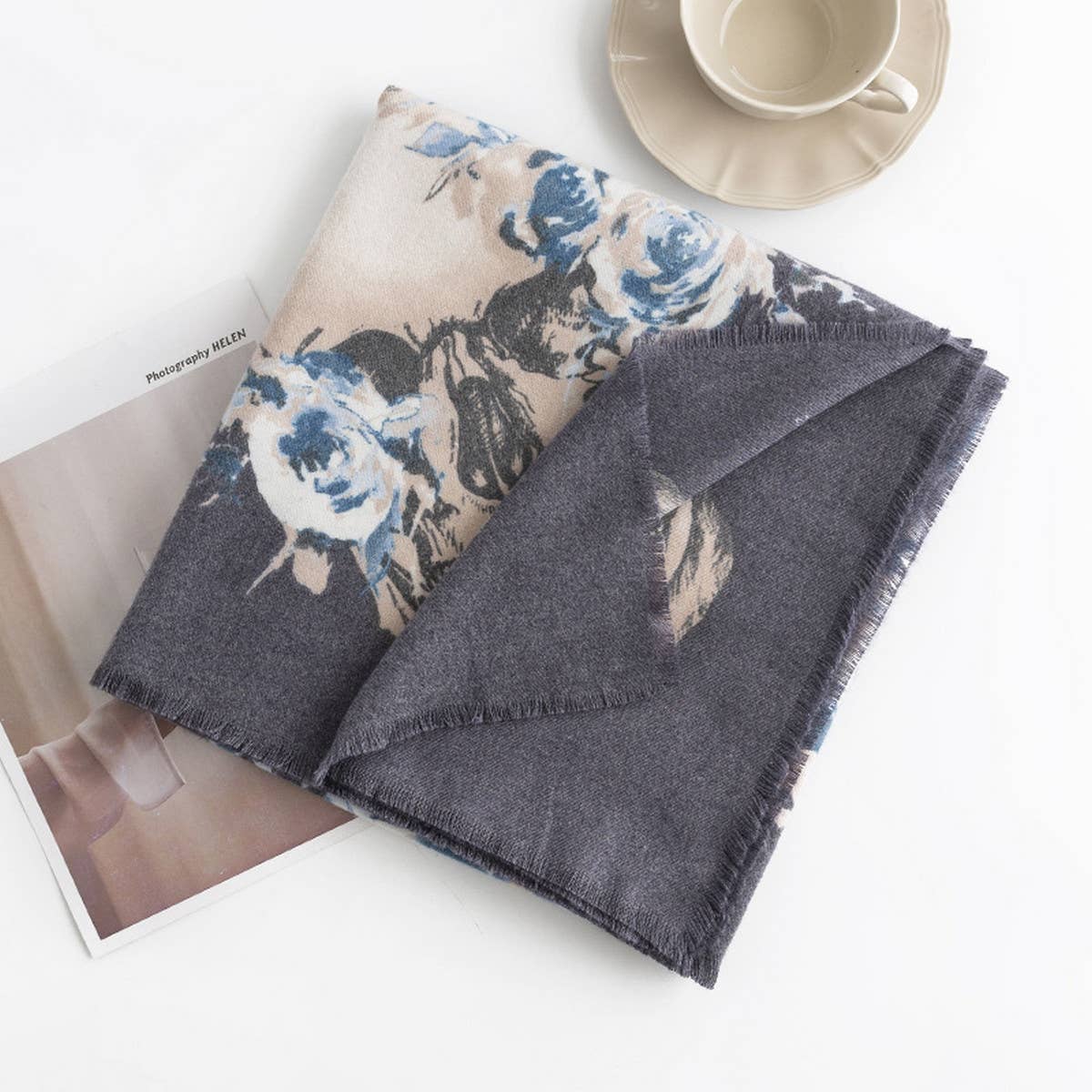 Fashionable Warm Skull Print Scarf