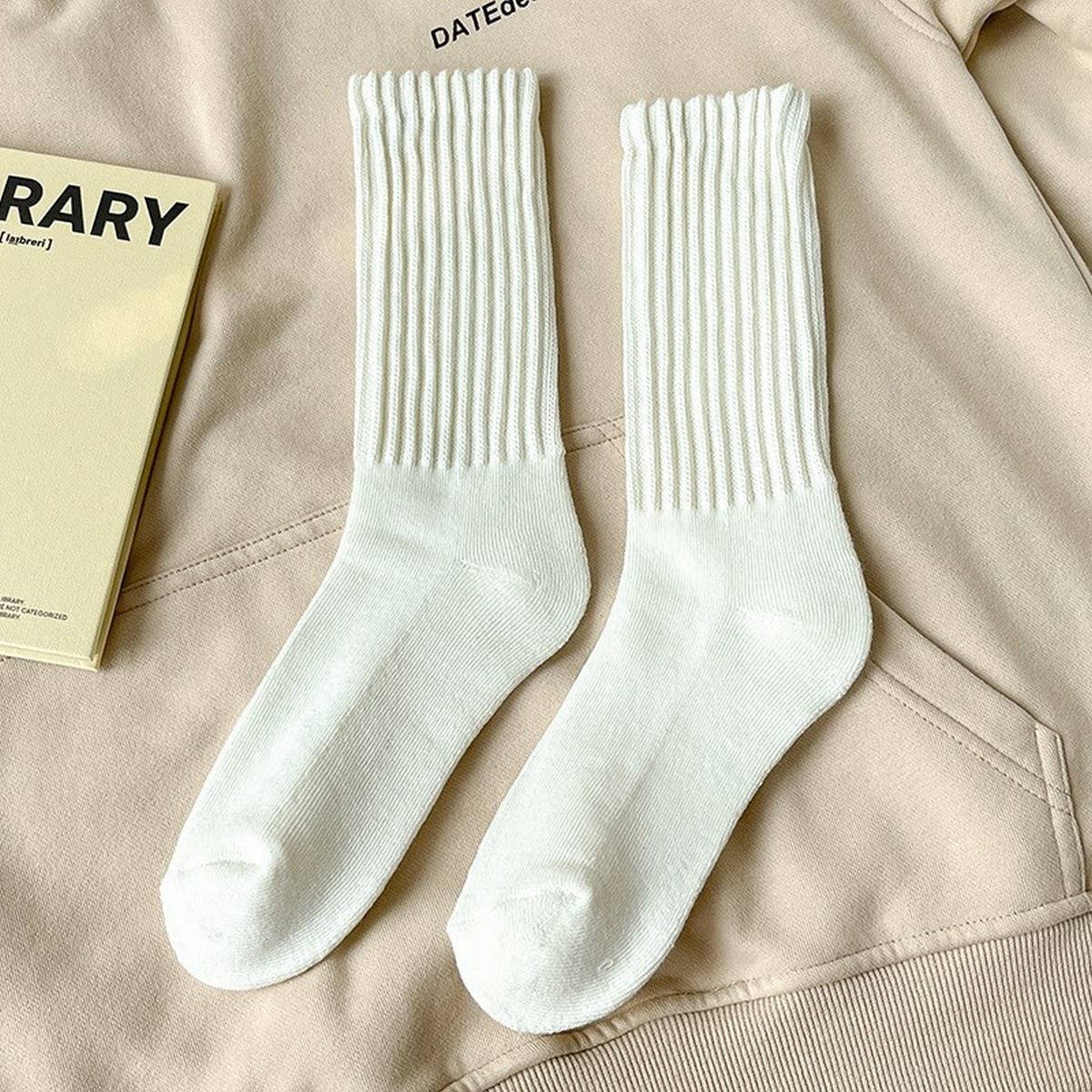 AUTUMN AND WINTER WARM SOLID COLOR STACKED SOCKS_CWMS1047