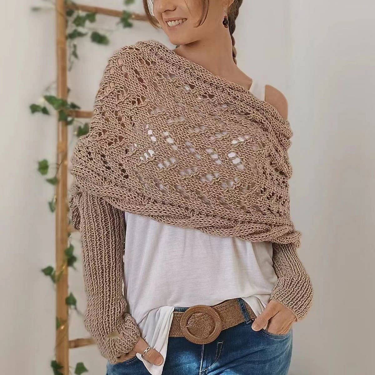 Cwasc1793_Twisted Hollow Long Sleeve Shawl Collar Scarf