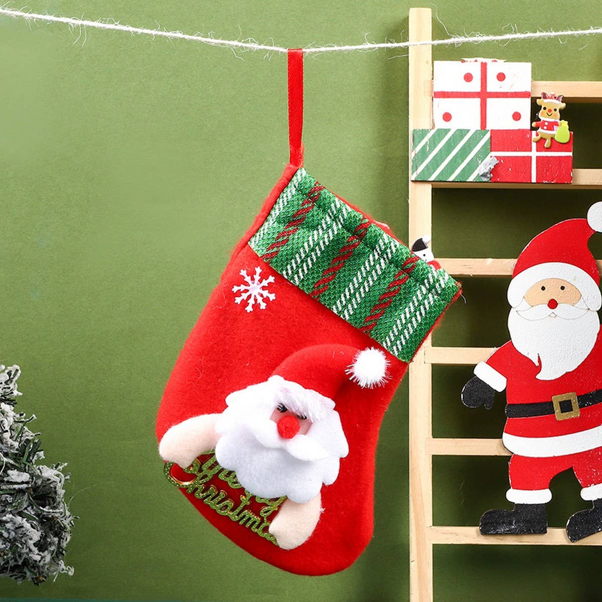 SEQUINED 3D SANTA CLAUS CHRISTMAS STOCKINGS_CWMS1421
