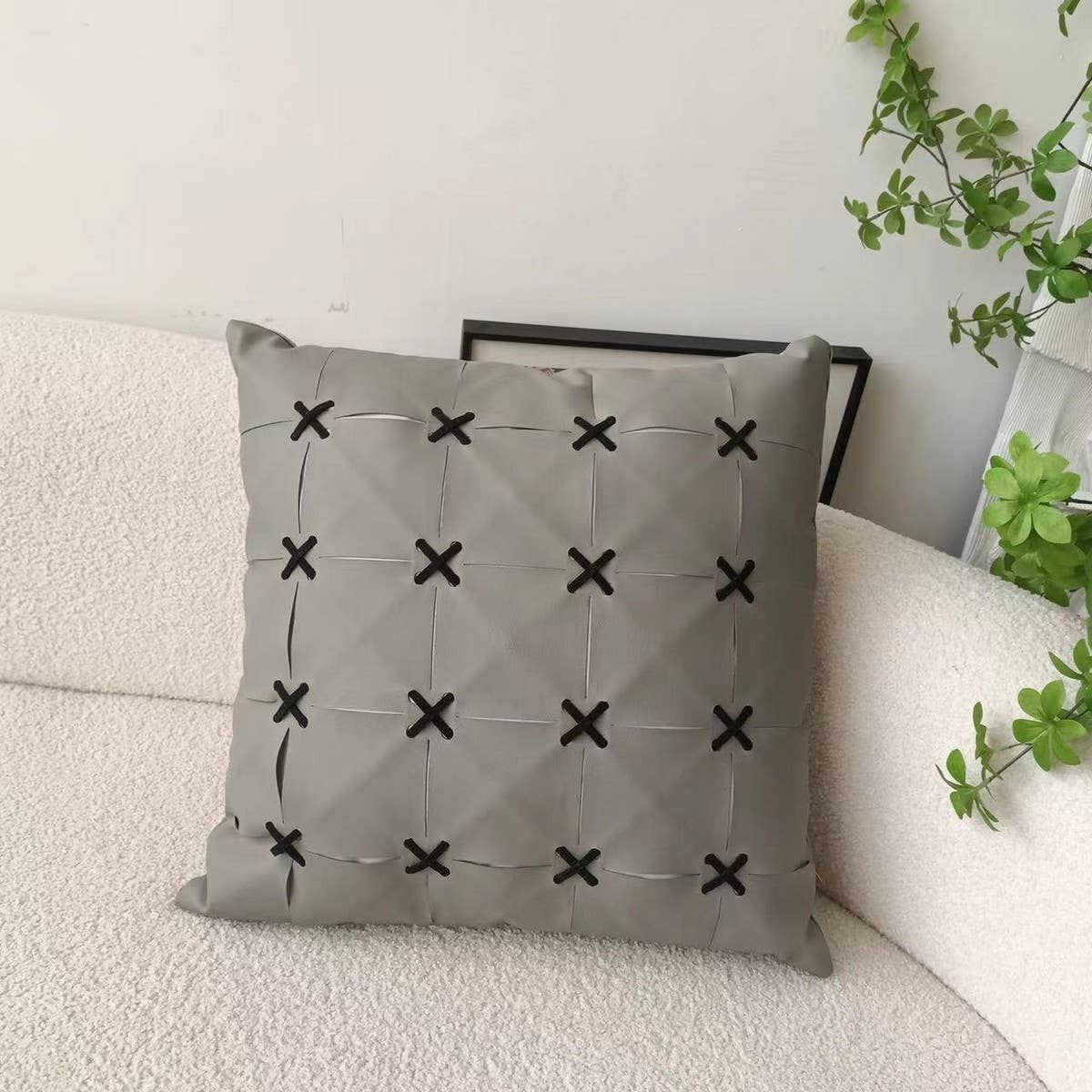 SIMPLE LEATHER SPLICING THROW PILLOW CASES_CWMM0242