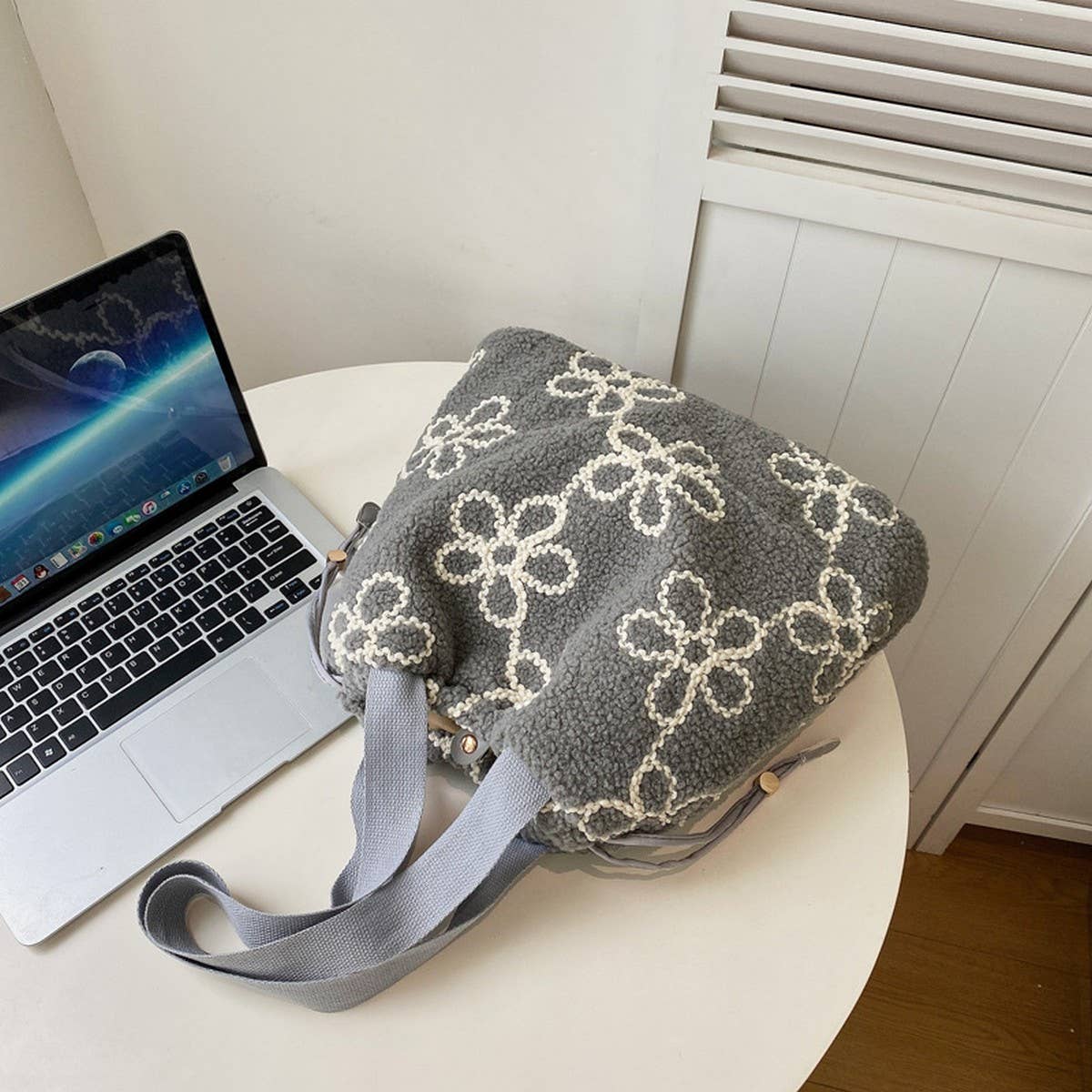 PLUSH FUR BUCKET BAG WOMEN FASHION TOTE BAG_CUAB00577