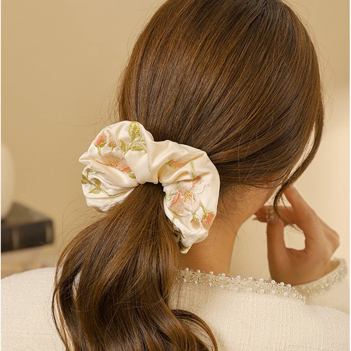CHERRY BLOSSOM EMBROIDERED HAIR TIE FOR HANFU_CWAHA5411