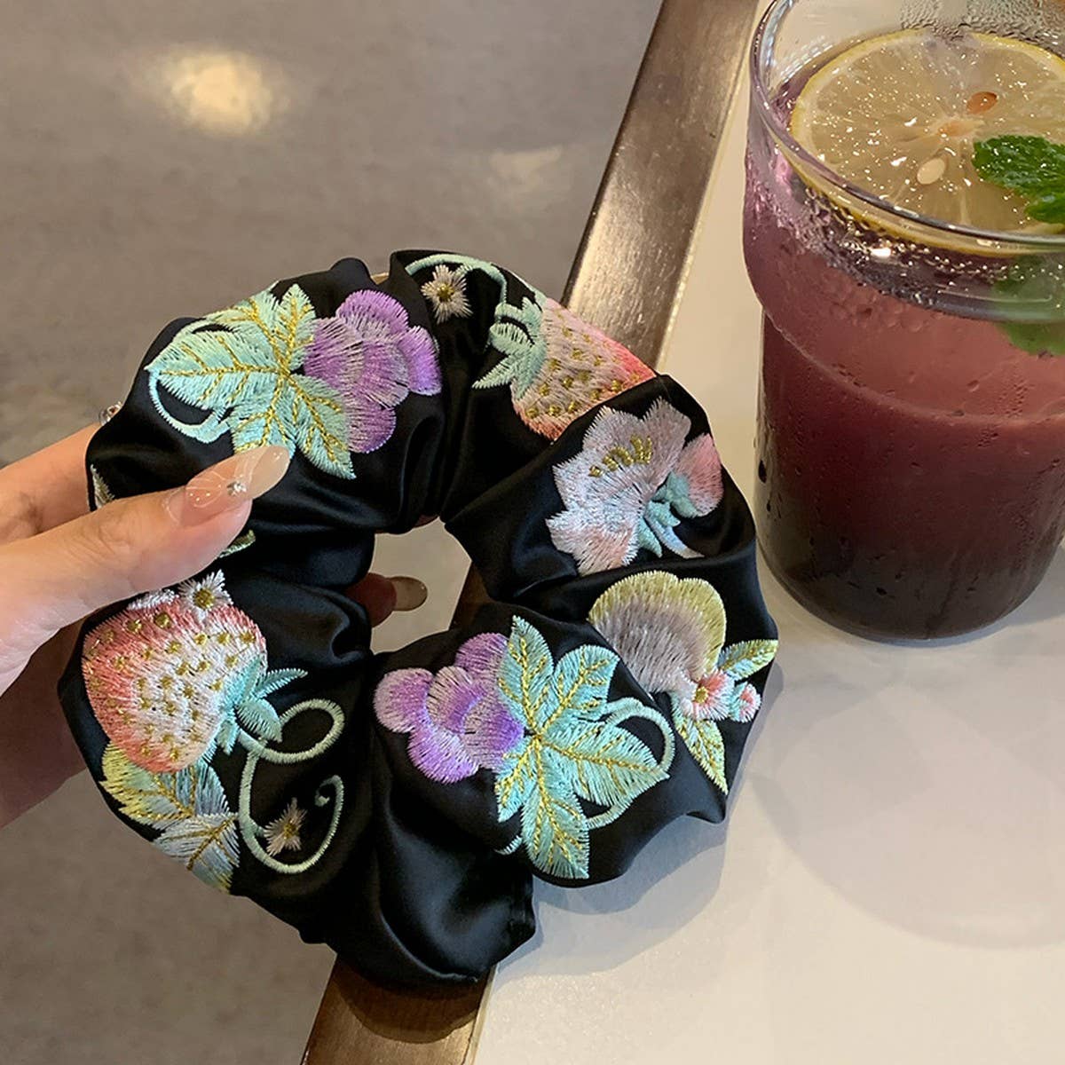 HEAVY EMBROIDERY SATIN HAIRBAND HAIR ACCESSORIES_CWAHA3696