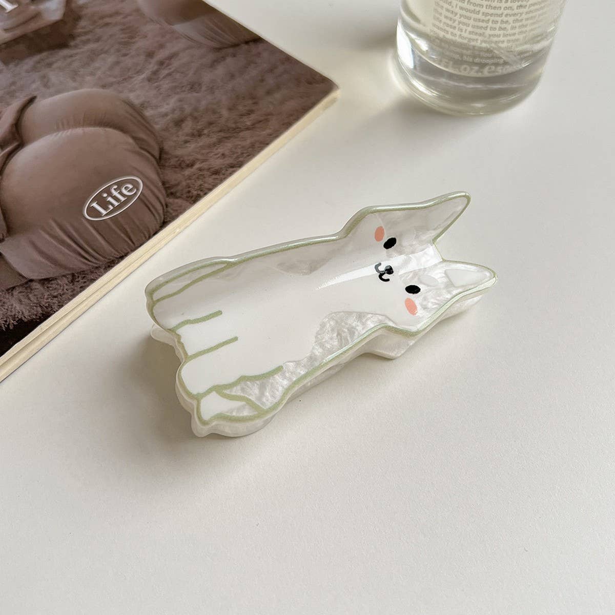 CUTE ANIMAL HAIR CLAW CAT DOG MEDIUM SHARK CLIP_CWAHA5701