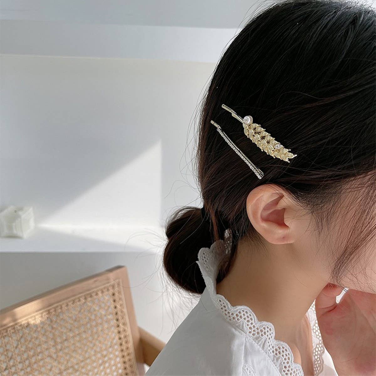 GILDED WHEAT EAR WITH RHINESTONE AND PEARL HAIRPIN_CWAHA4790