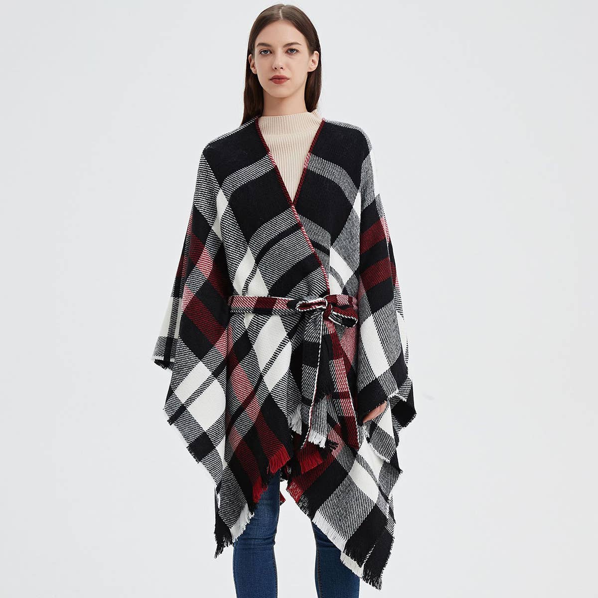 GEOMETRIC BLACK AND RED SHAWL WITH SPLIT HOOD_CWASC0263