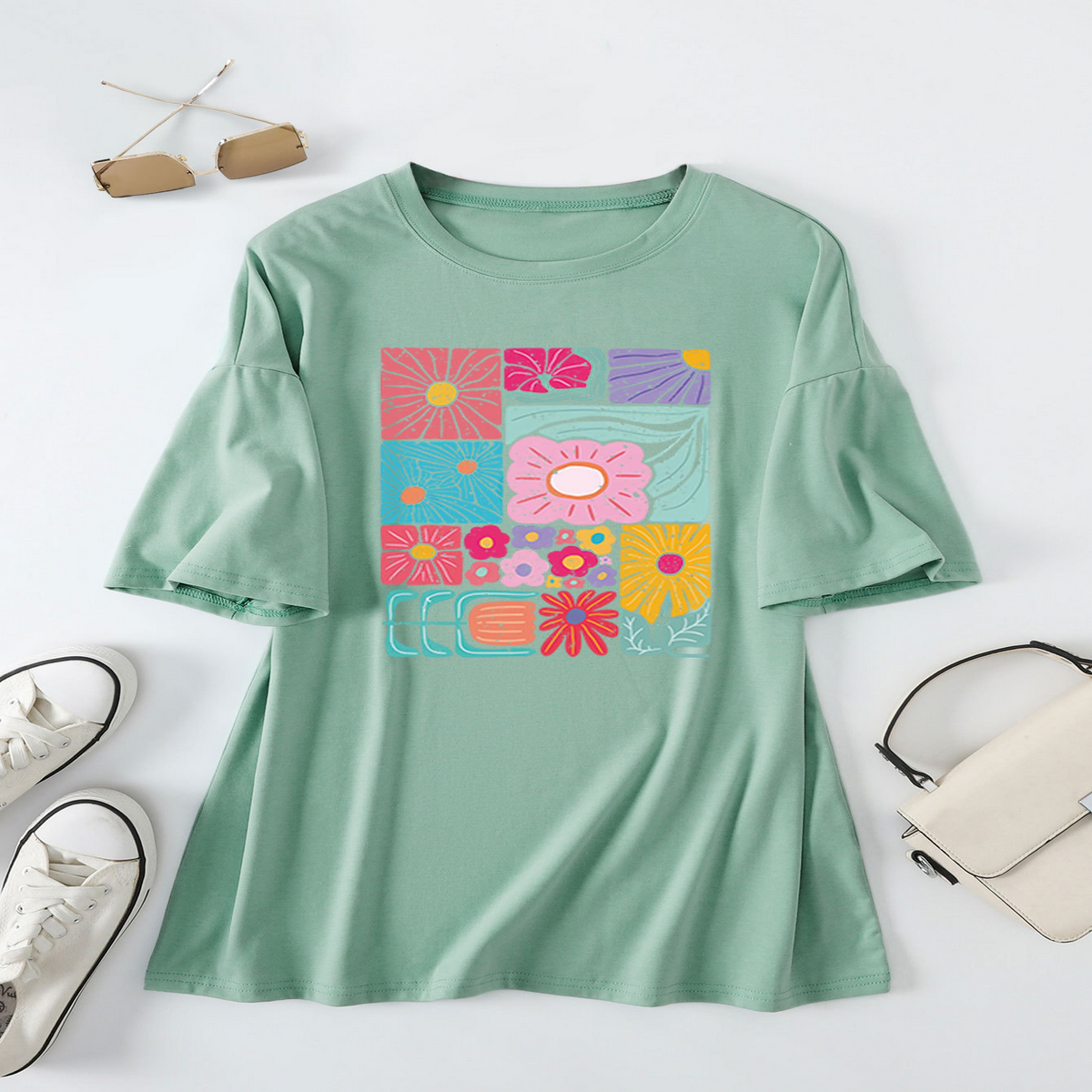 Womens Loose Fit Tee With Colorful Flowers_Cwtts1466