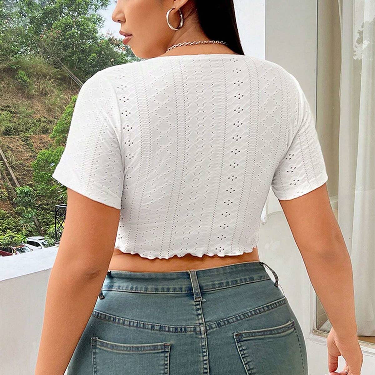 SWEET SPICY STYLE V NECK TIGHT T SHIRT_CWTHT0268