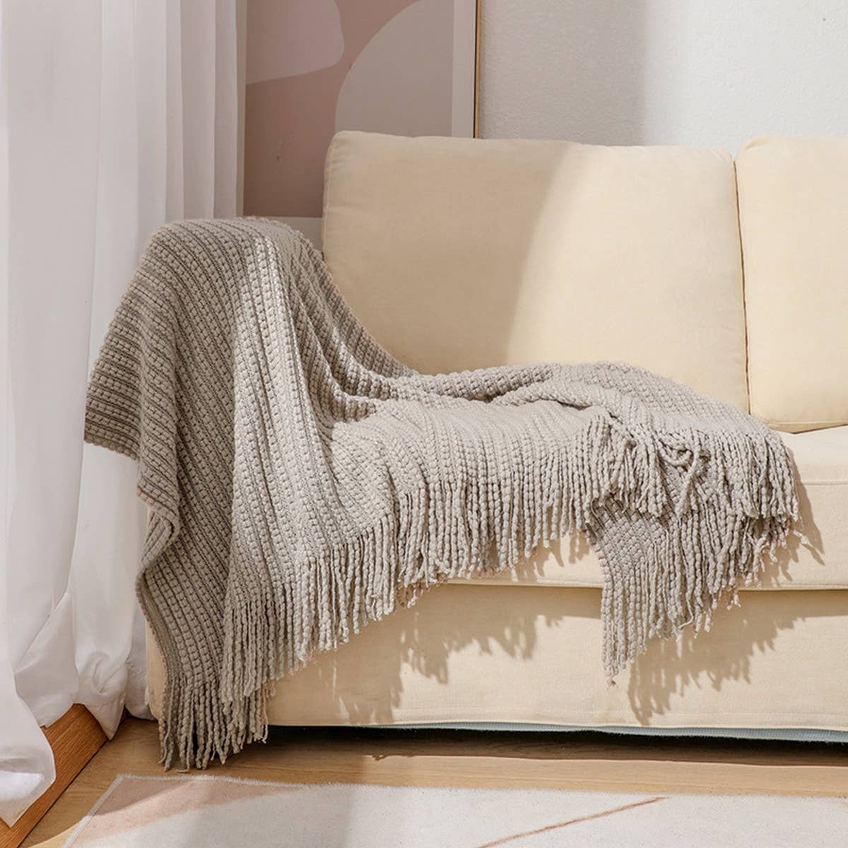 KNITTED SOFT BLANKET WITH TASSELS_CWMM0206