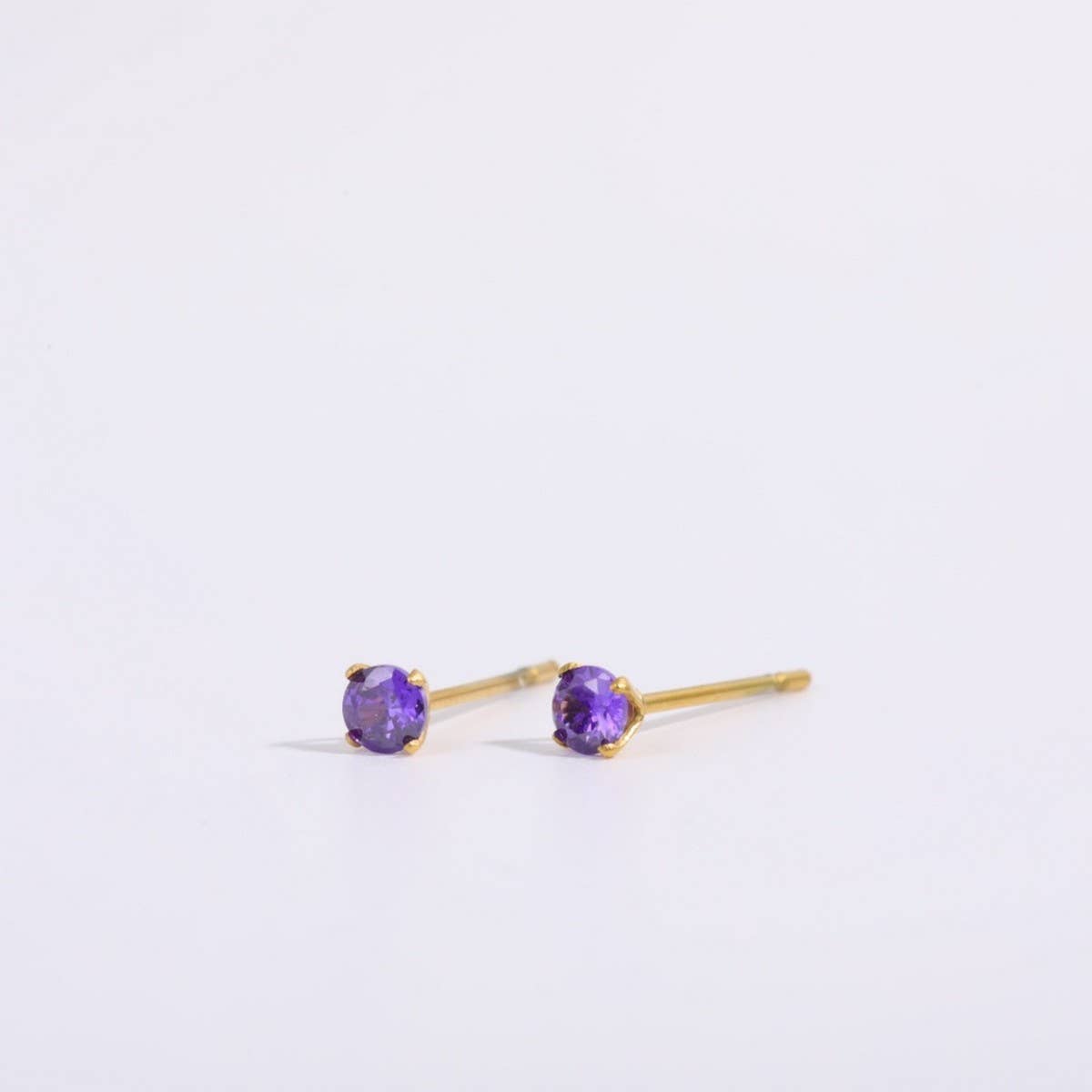 DECEMBER BIRTHSTONE STUD EARRINGS 18K ZIRCON_CWAJE5040