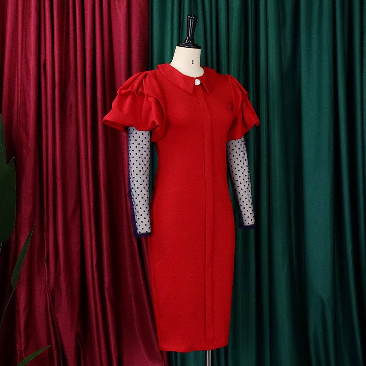 MESH AND PLEATED COMMUTER PLUS SIZE DRESS_CWDMD3678