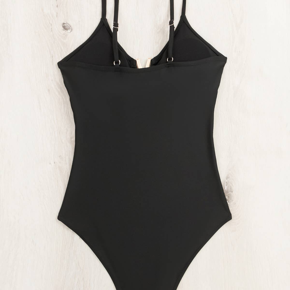 SOLID COLOR HOLLOW ONE PIECE SWIMSUIT_CWMW0283