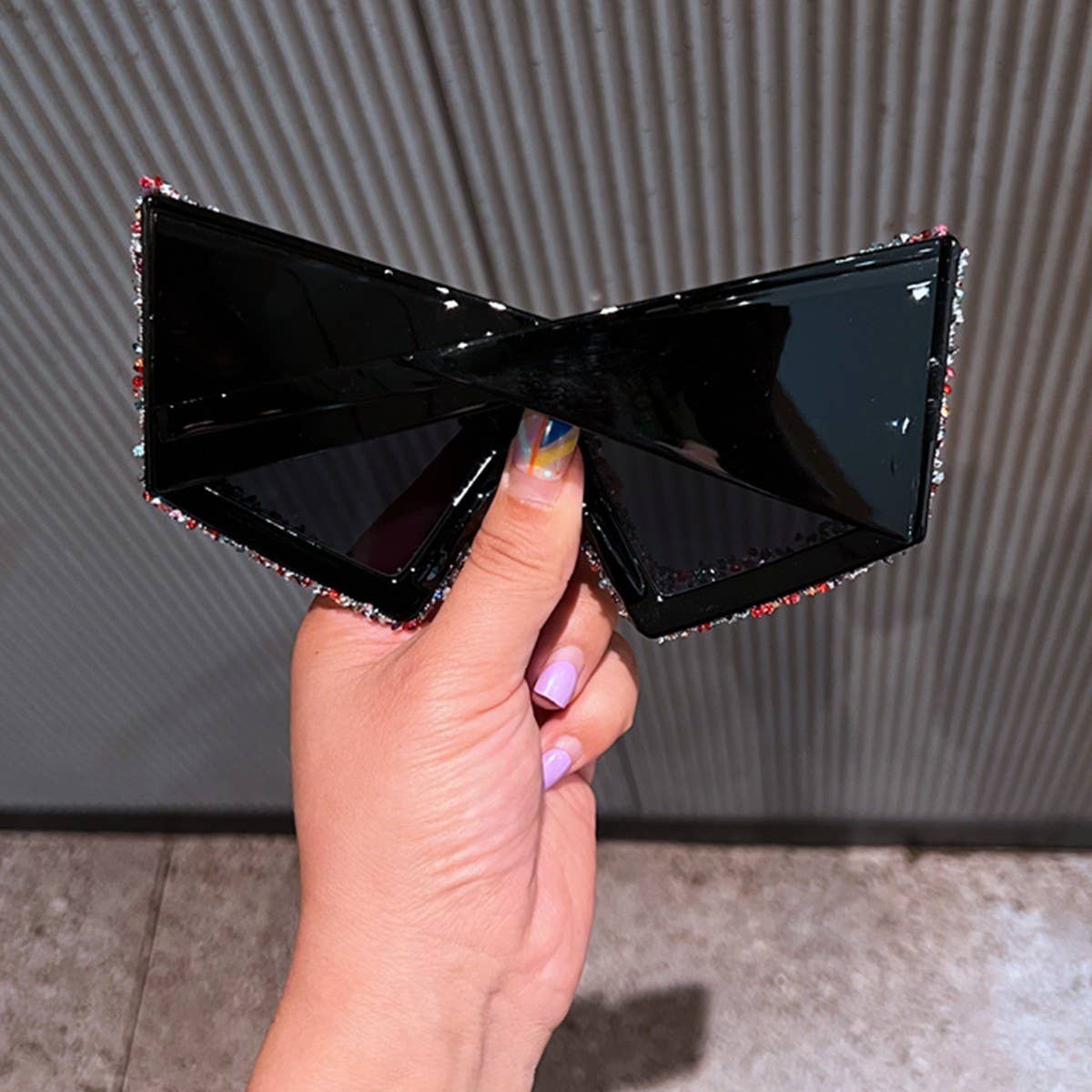 LARGE FRAME CAT EYE LUXURY RHINESTONE SUNGLASSES_CWASG0828