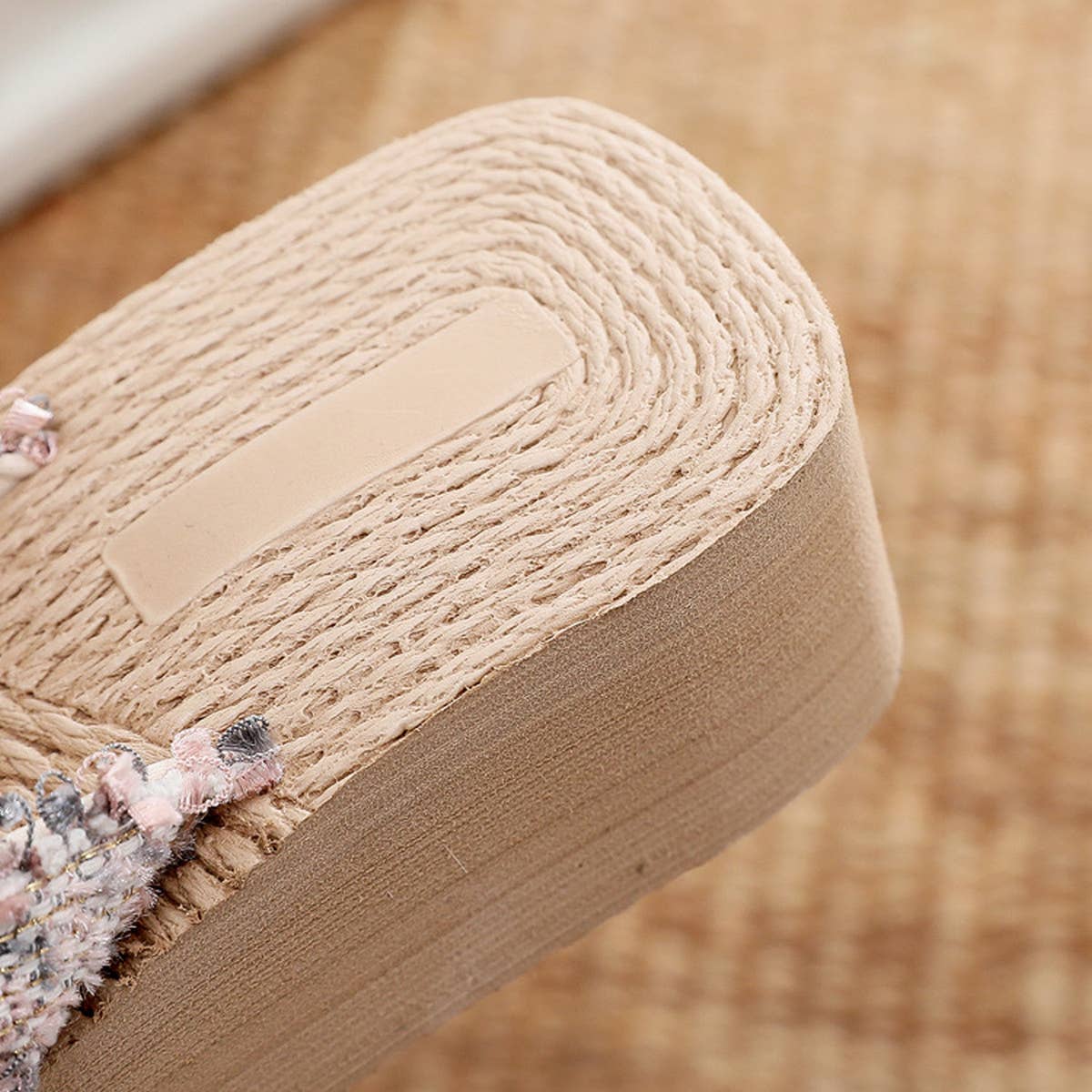 2024 NEW OUTER WEAR THICK SOLED WEDGE SLIPPERS_CWSHS0721