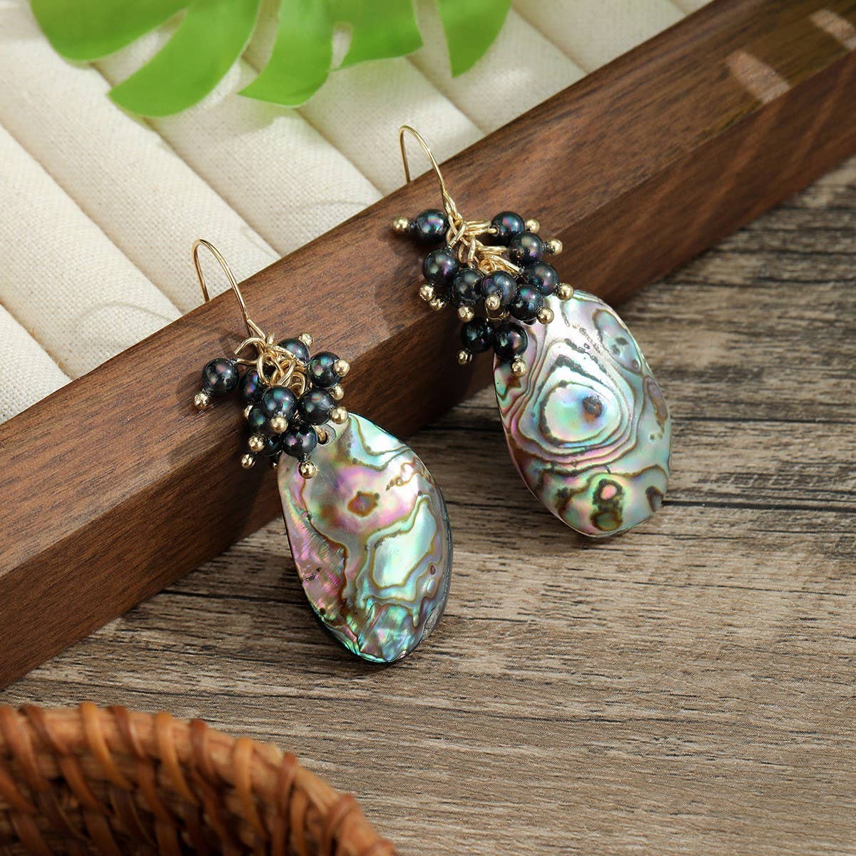 HIGH END COLORFUL ABALONE SHELL EARRINGS_CWMM4279