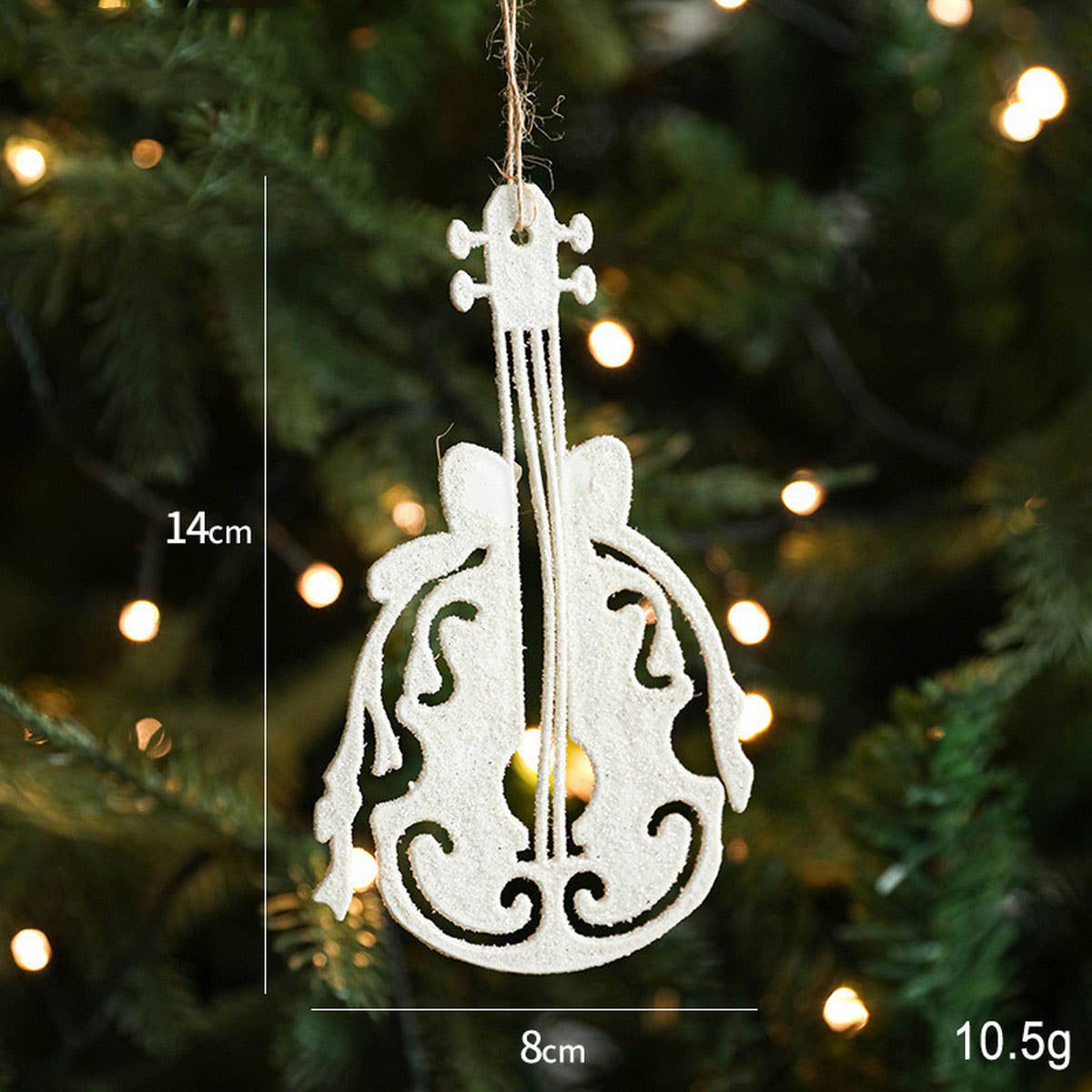 White Plastic Reindeer Star Christmas Tree_Cwmm9687