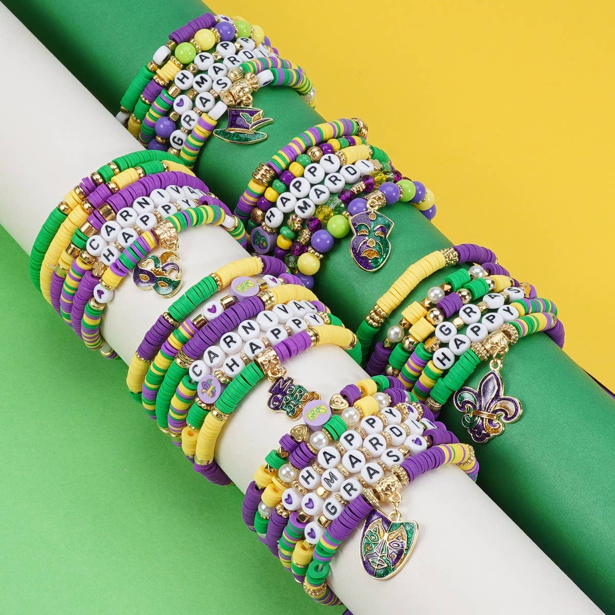 Cwaje05690_Mardi Gras Hat Mask Charm Multi Layer Bracelet