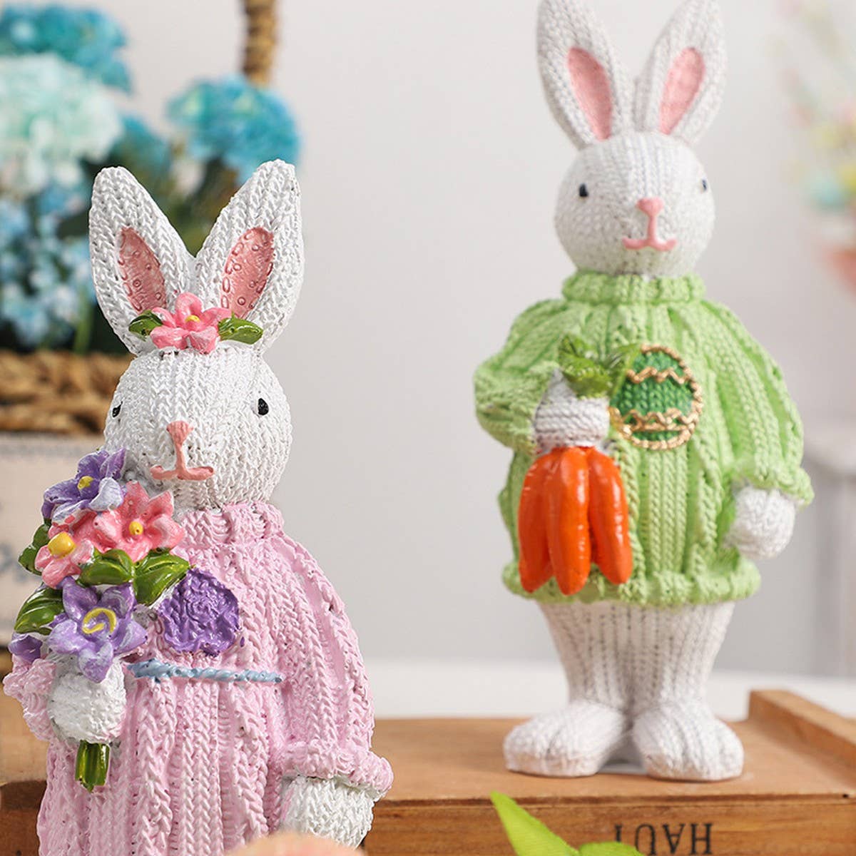 Cute Resin Easter Bunny Tabletop Decoration_Cwmm9914