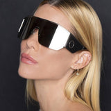 ONE PIECE PERSONALITY LARGE FRAME SUNGLASSES_CWASG0717