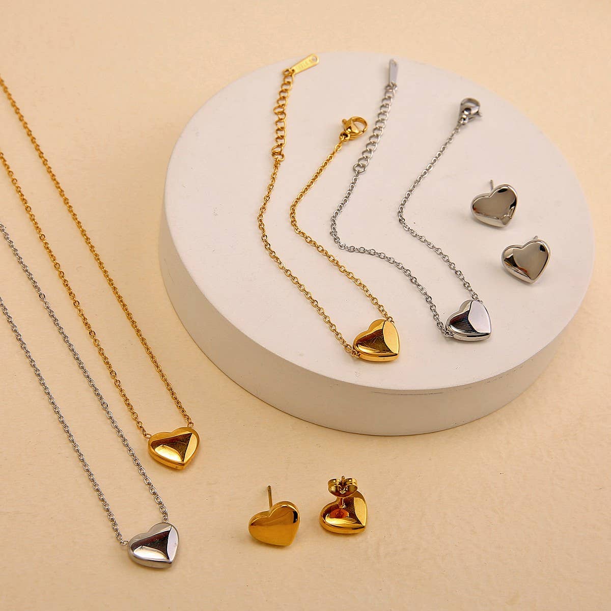 Womens Stainle Steel Heart Jewelry 3-Piece Set_Cwmm8880