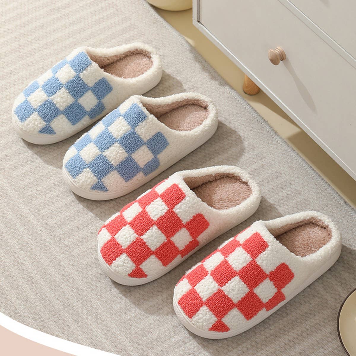 SIMPLE CHECKERED WARM COTTON SLIPPERS_CWSHS0250
