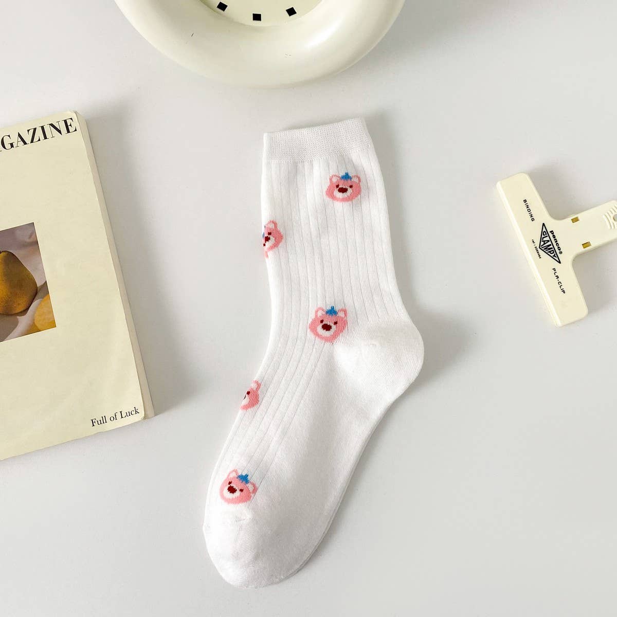 White Small Fresh Fruit Cartoon Bear Stockings_Cwms1398