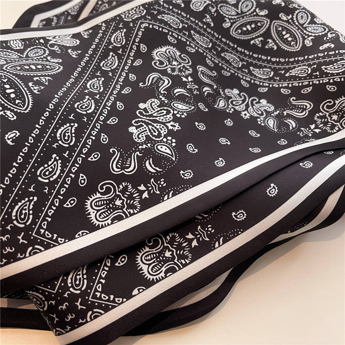 FASHIONABLE AND VERSATILE DOUBLE LAYER HEAD SCARF_CWASC1513