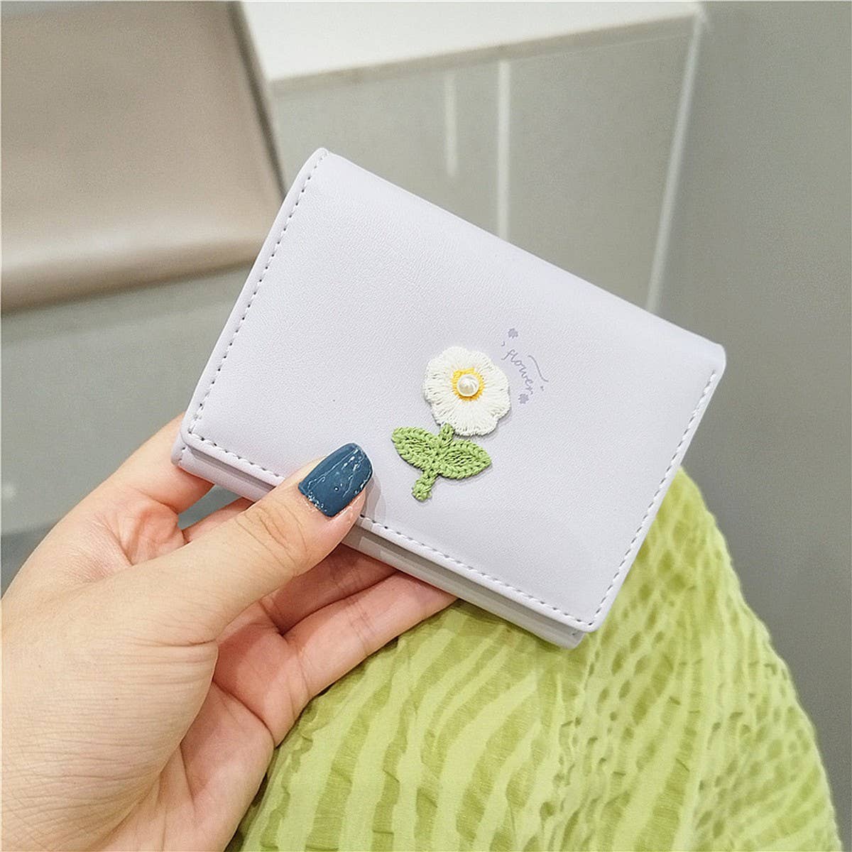 SMALL FRESH EMBROIDERED FLOWER WALLET_CWAB2559