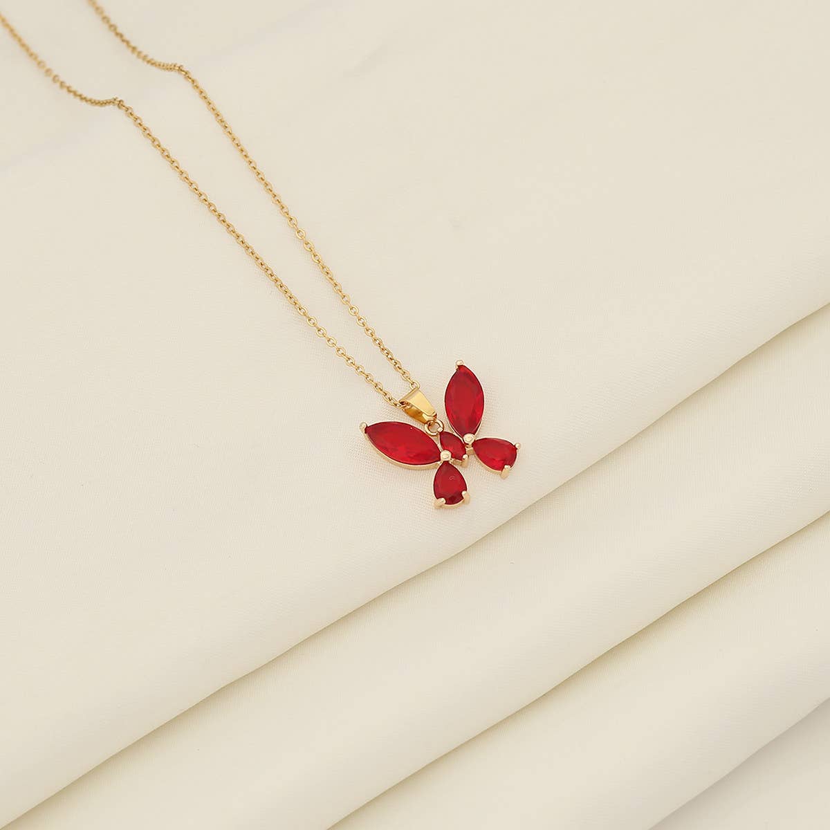STYLISH BUTTERFLY COLLARBONE CHAIN NECKLACE_CWAHA0875