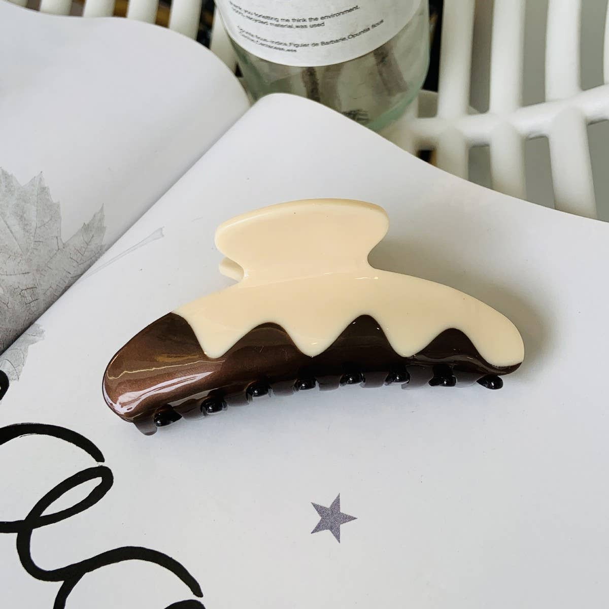 New Color Matching Acrylic Wave Hairpin, Medium