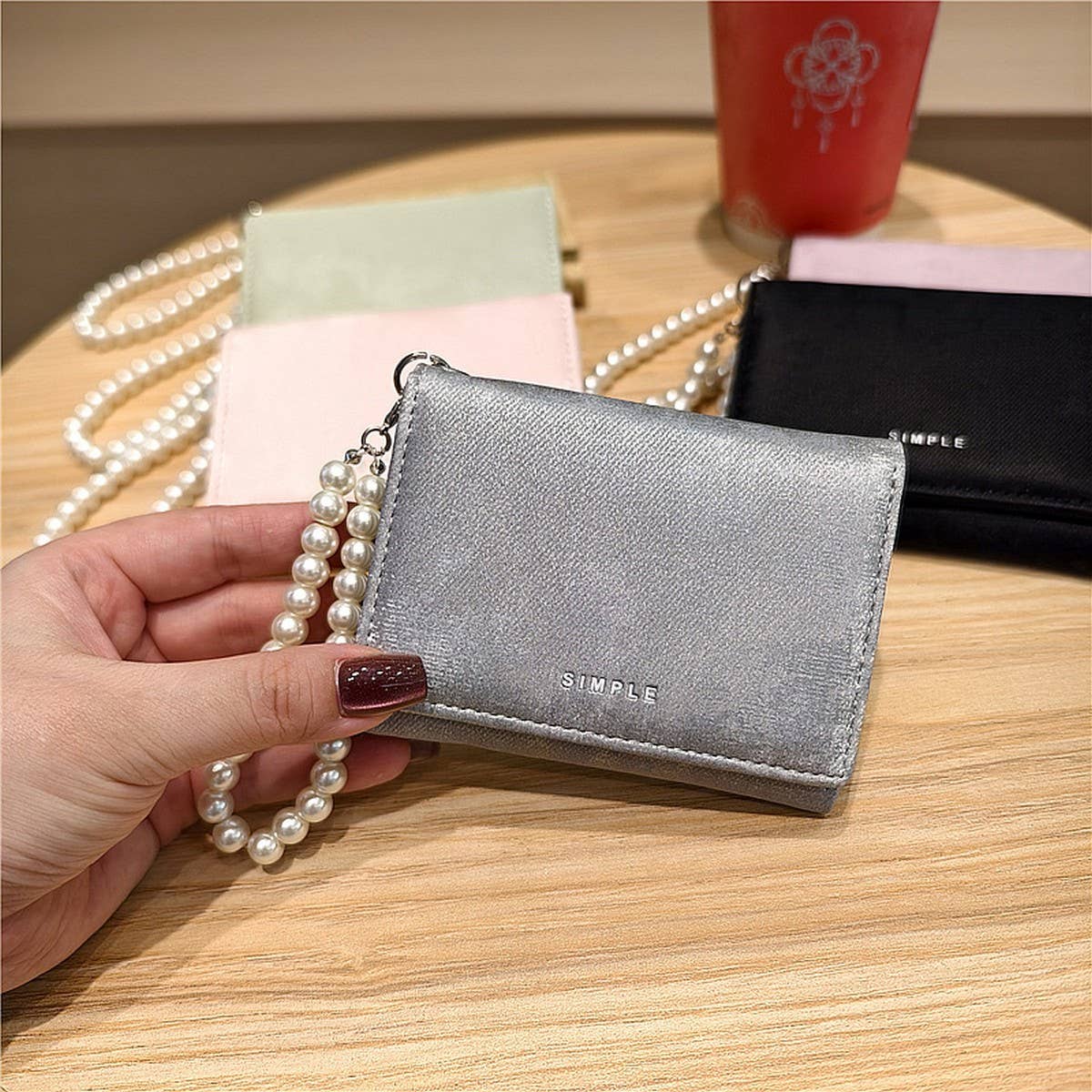 Velvet Pearl Letter Trifold Mini Wallet_Cwab06211
