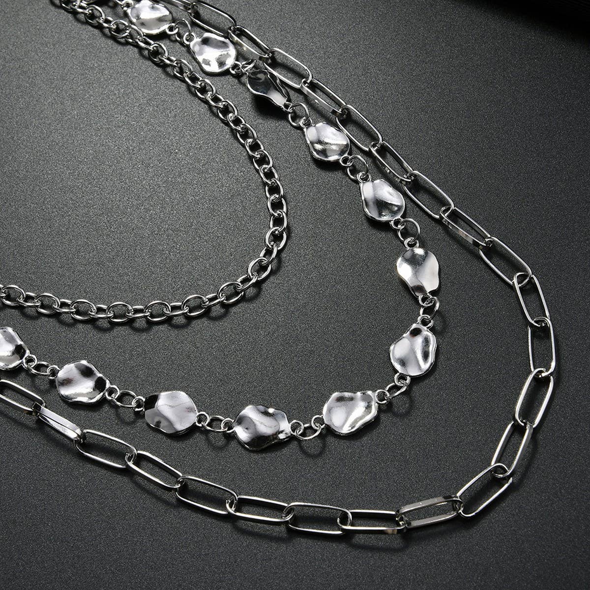 MULTI LAYERED RHINESTONE METAL TROUSER CHAIN_CWMM4890