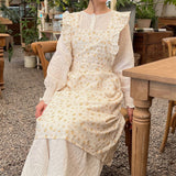 LINES COTTON AND LINEN PRINTED RUFFLED FLORAL APRON_CWMM5816