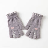 SKIN FRIENDLY WARM AND CUTE HEART SHAPED GLOVES_CWMM1505