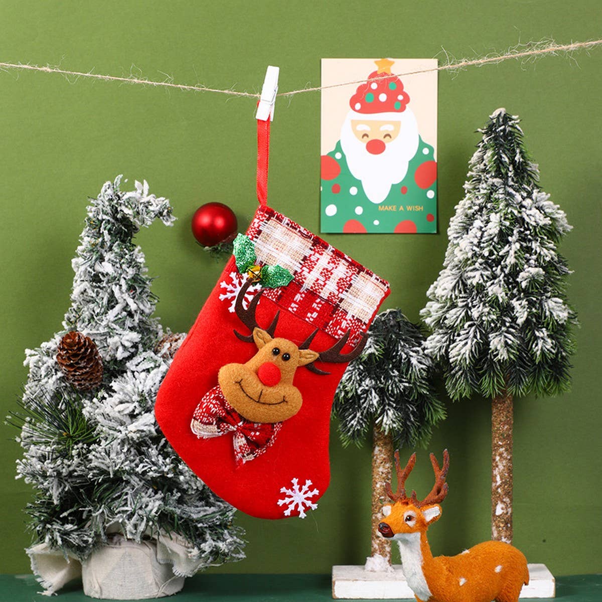 SEQUINED 3D SANTA CLAUS CHRISTMAS STOCKINGS_CWMS1421
