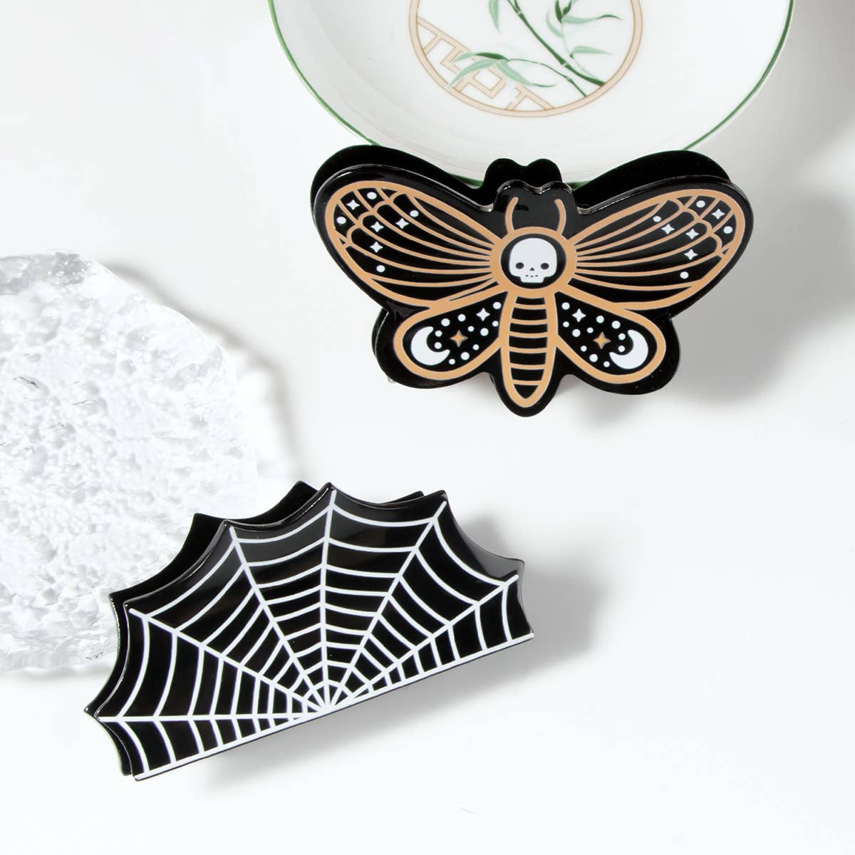 HALLOWEEN ACRYLIC HAIR CLAW SPIDER BAT DESIGN_CWAHA1446