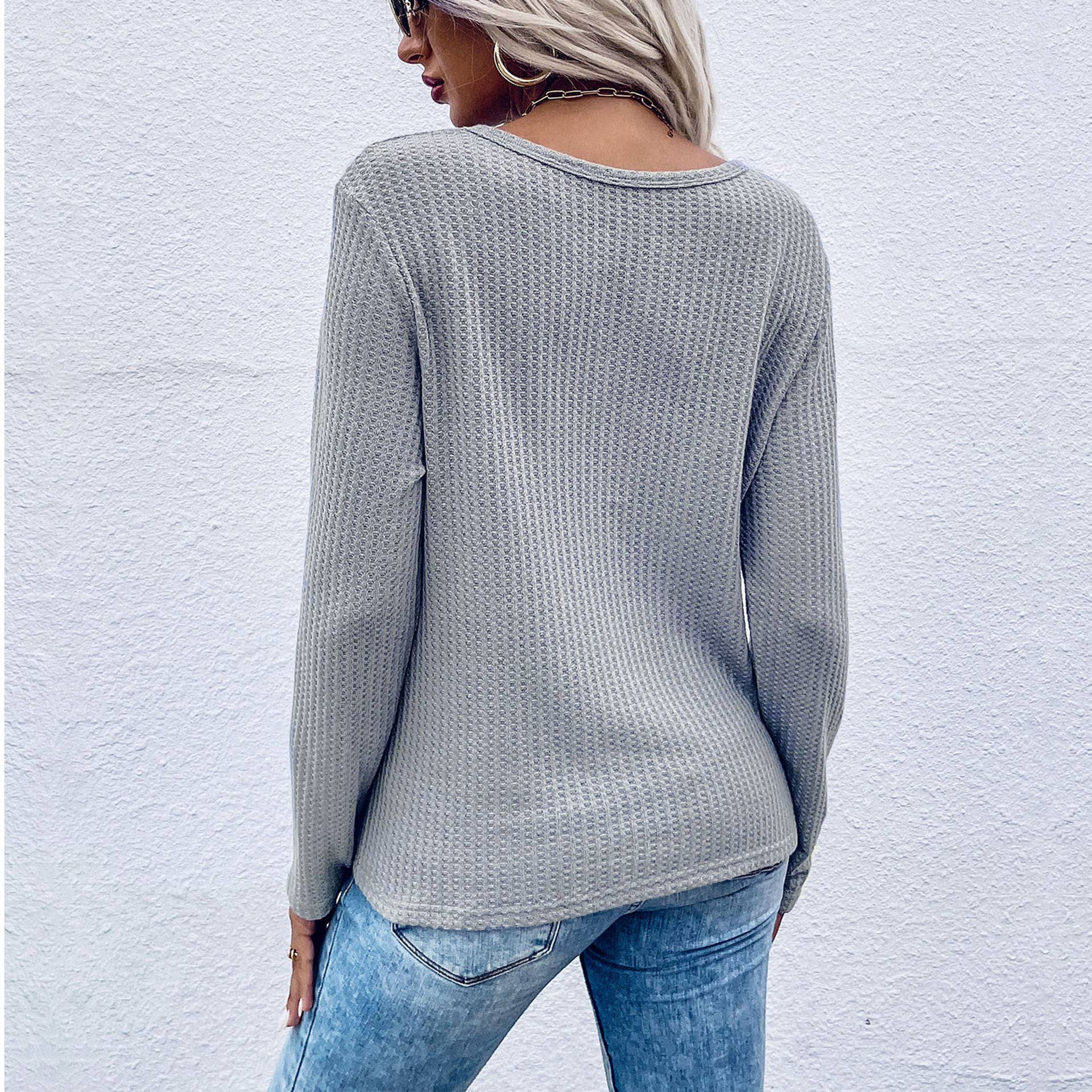 Waffle Knot Base Knit Sweater