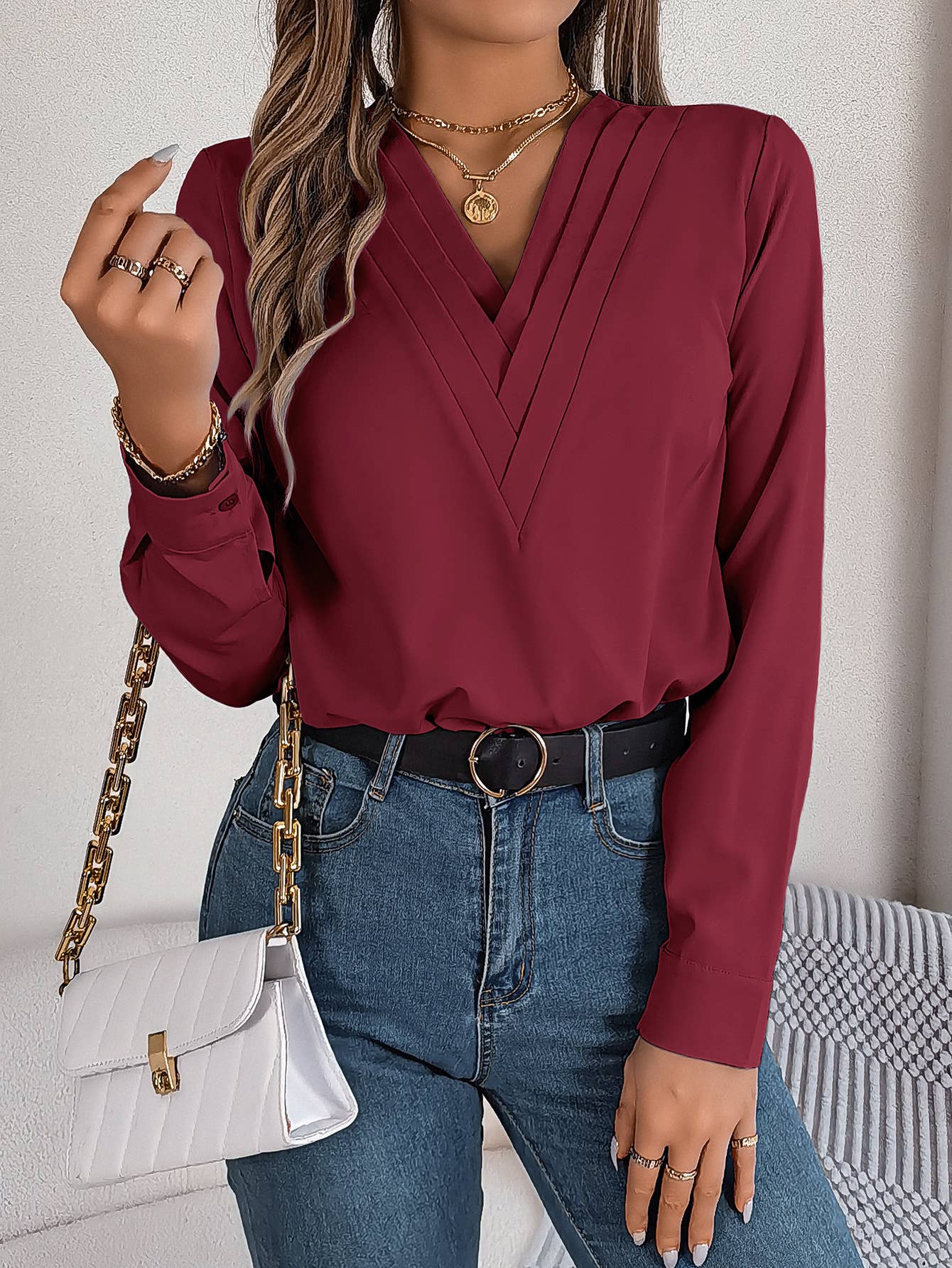 Solid Color Layered V-Neck Long-Sleeved Shirt