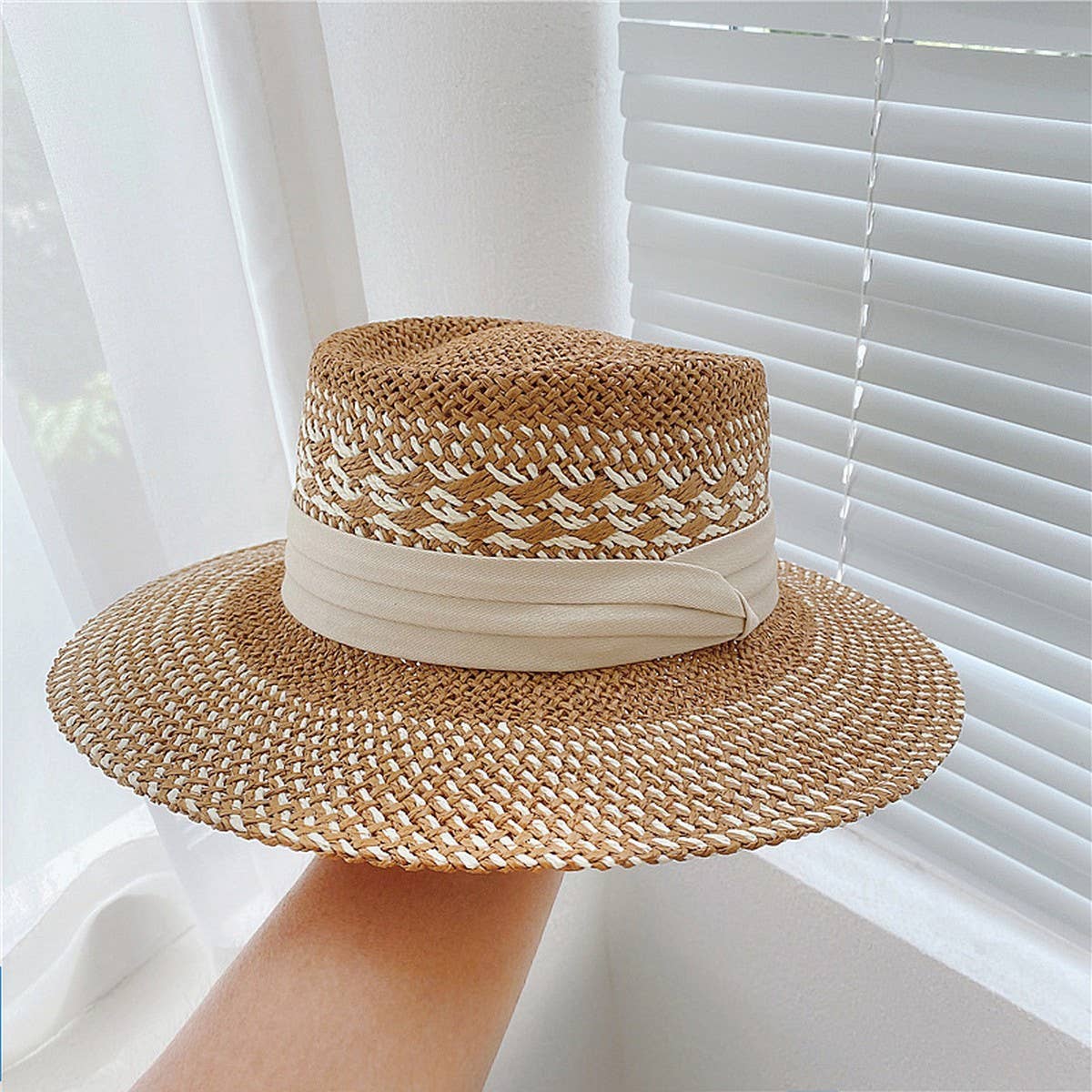 BRITISH RETRO HANDMADE WOVEN STRAW HAT_CWAH1171