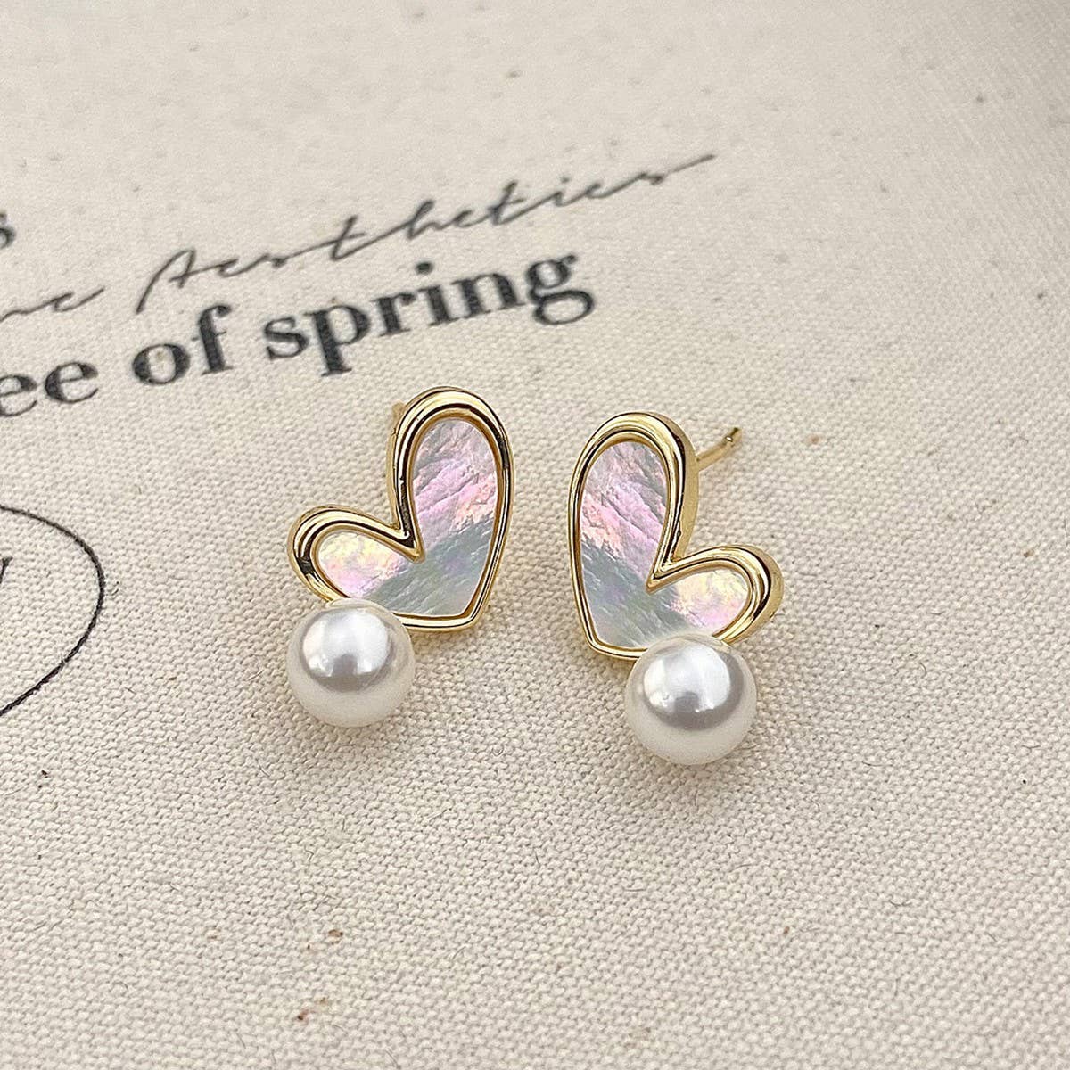 Valentines Day Simple Heart Shell Pearl Earrings