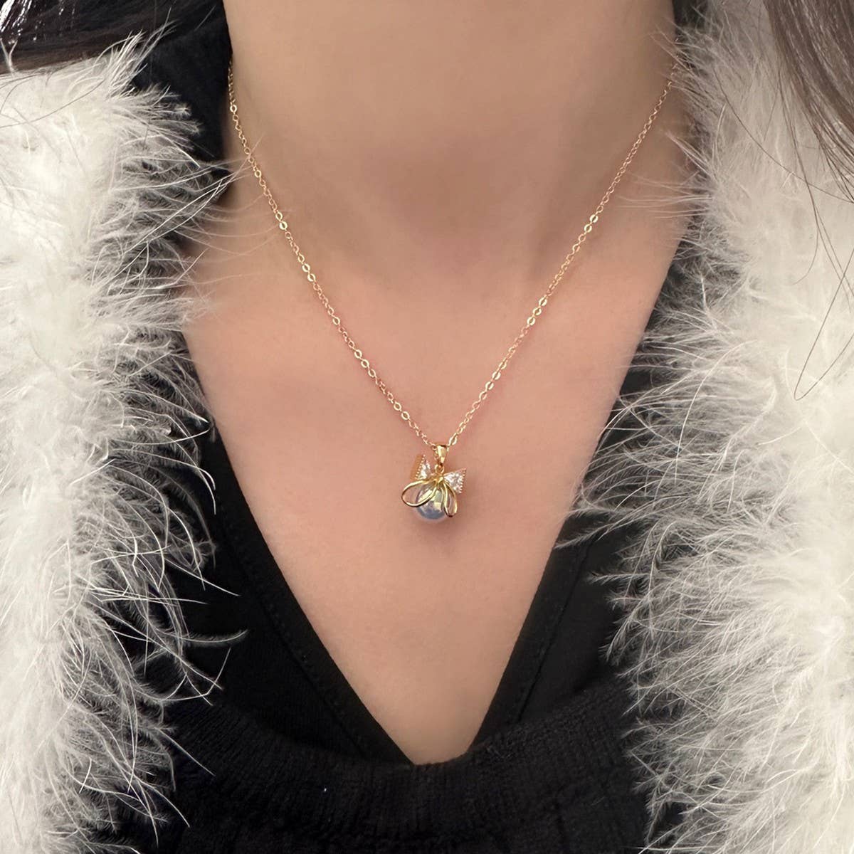 MERMAID PEARL BOW ZIRCON NECKLACE FOR WOMEN_CWAJE3087