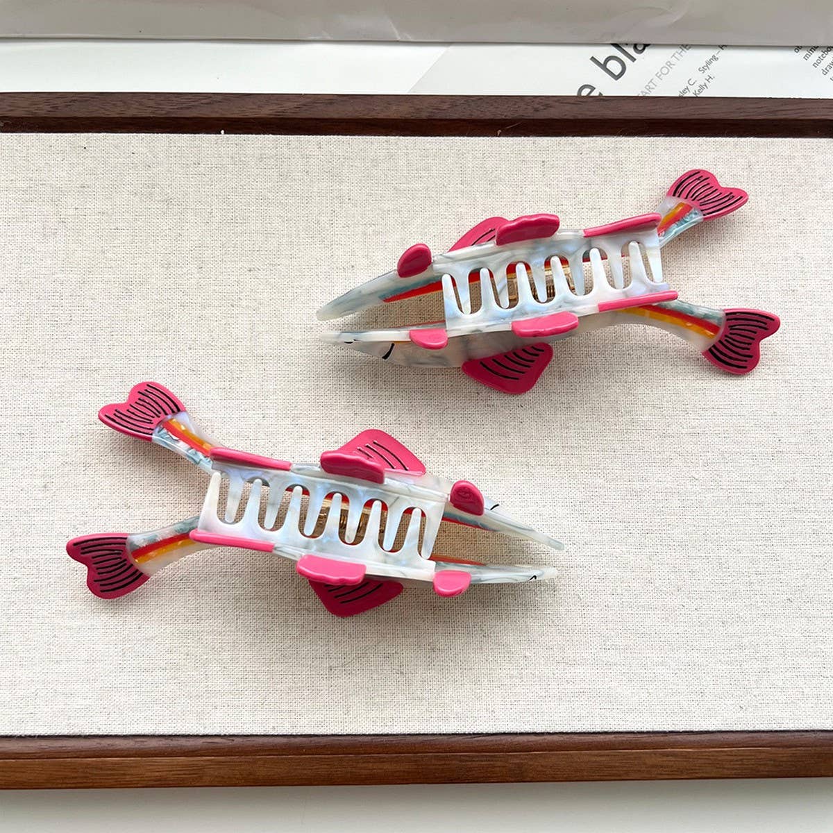 RAINBOW FISH HAIR CLAW OCEAN STYLE ACETATE CLIP_CWAHA5766