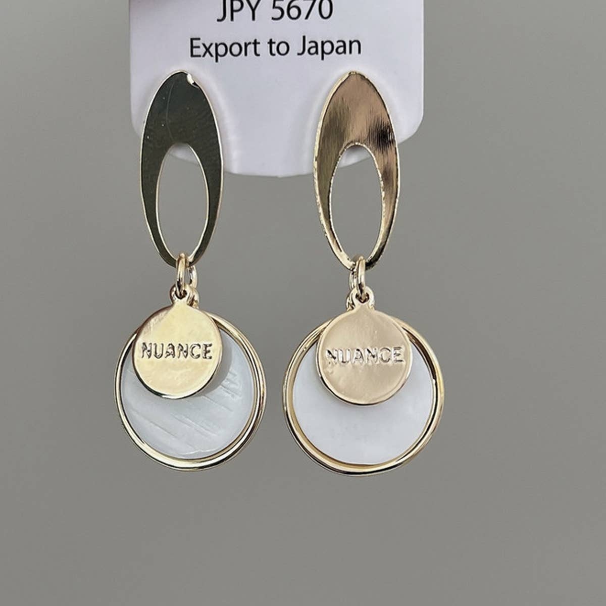 LIGHT LUXURY ROUND SHELL EARRINGS_CWAJE1526
